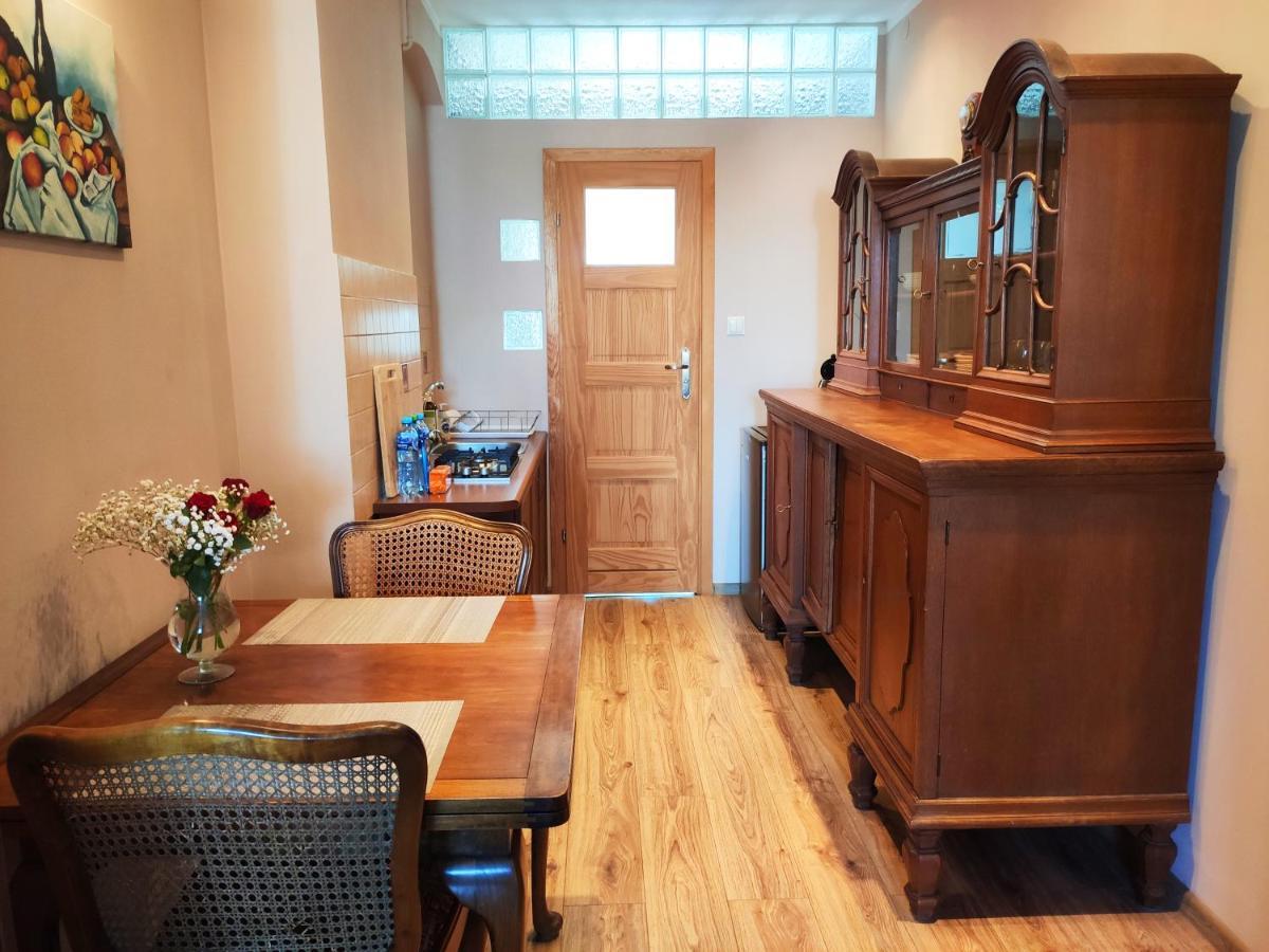 Centrum Apartament Sedziego Свидница Экстерьер фото