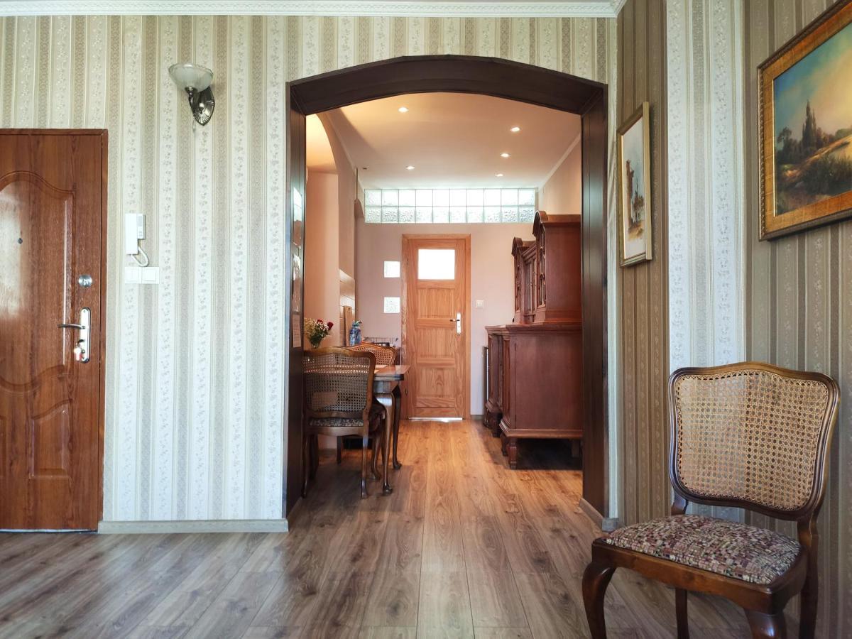 Centrum Apartament Sedziego Свидница Экстерьер фото