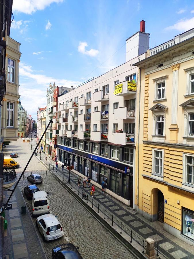 Centrum Apartament Sedziego Свидница Экстерьер фото